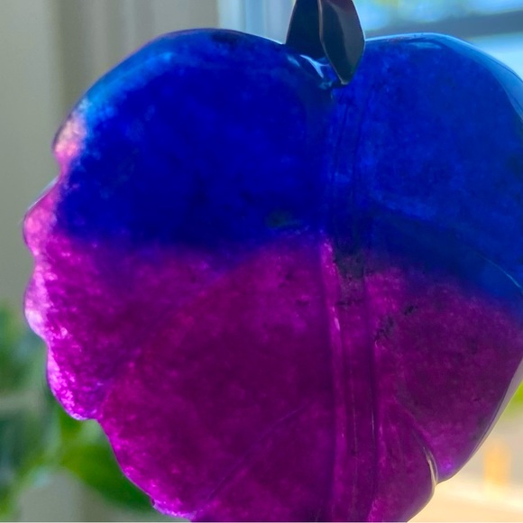 Multi-Color Quartz Carved Leaf Pendant with Stainless Bail - Picture 5 of 5